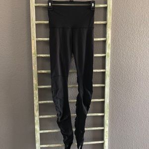 Lululemon black leggings